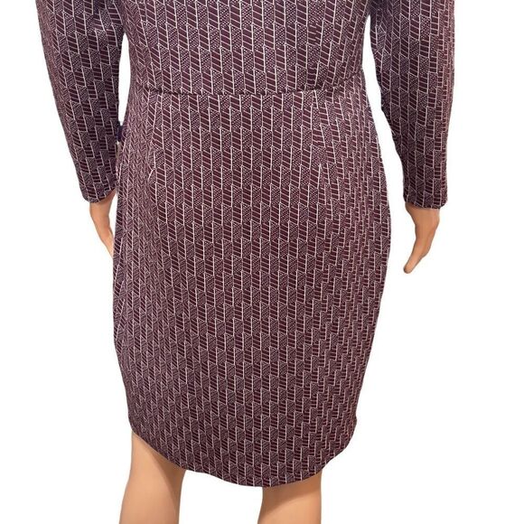 leota Long Sleeve Bodycon Dress Size Medium - Picture 8 of 16